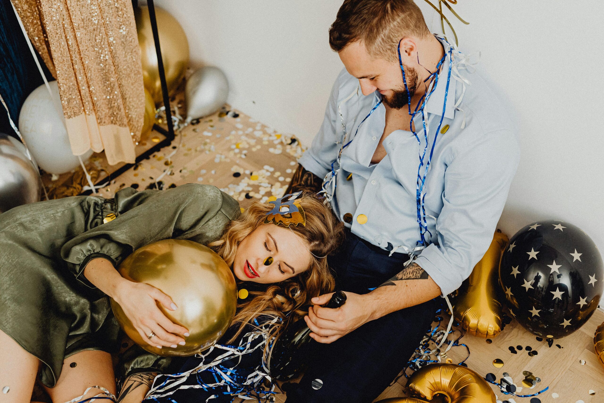 Couple connecting through quiet companionship in winter